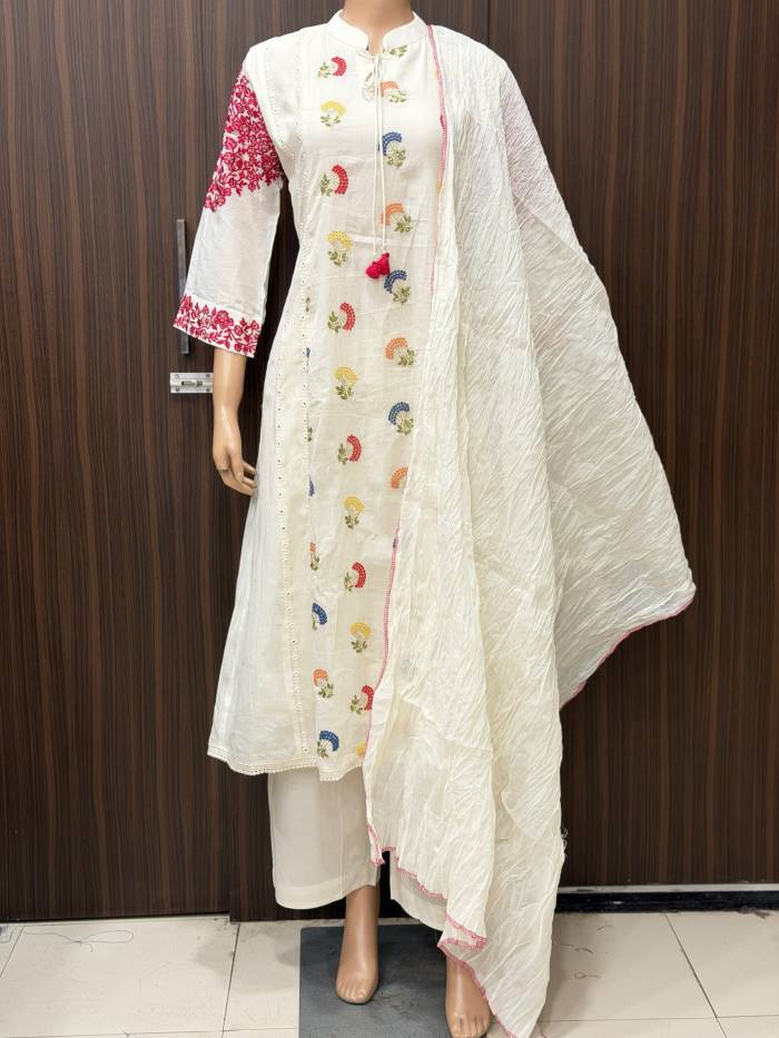 CREAM A-LINE MALMAL KURTI PANT DUPPATA SET